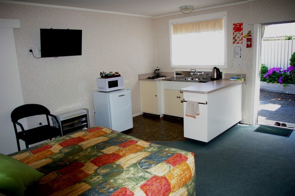 Totara Lodge Motel Levin Exterior photo